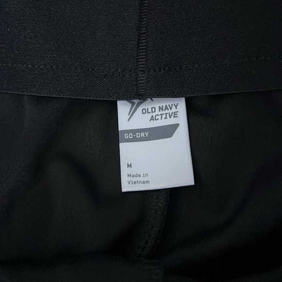 Old Navy women’s shorts size M, lot of 3 pairs, NWT - Picture 4 of 6